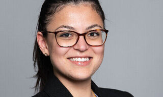 Olivia Zaidi, Senior Client Relations Associate bei Pinebridge (Bild: PBI)