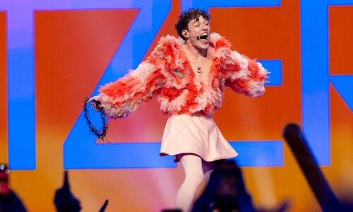 Diesjähriger Gewinner des ESC in Malmö: Nemo aus der Schweiz. (Bild: Shutterstock)