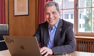 Abraham Bernstein, Professor am Institut für Informatik der Universität Zürich, UZH (Bild: zvg)