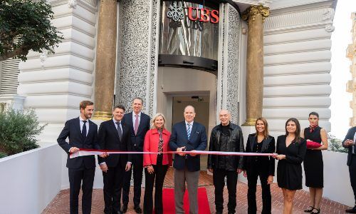 Inaugurazione con il banchiere di UBS Christl Novakovic e il Principe Alberto II di Monaco